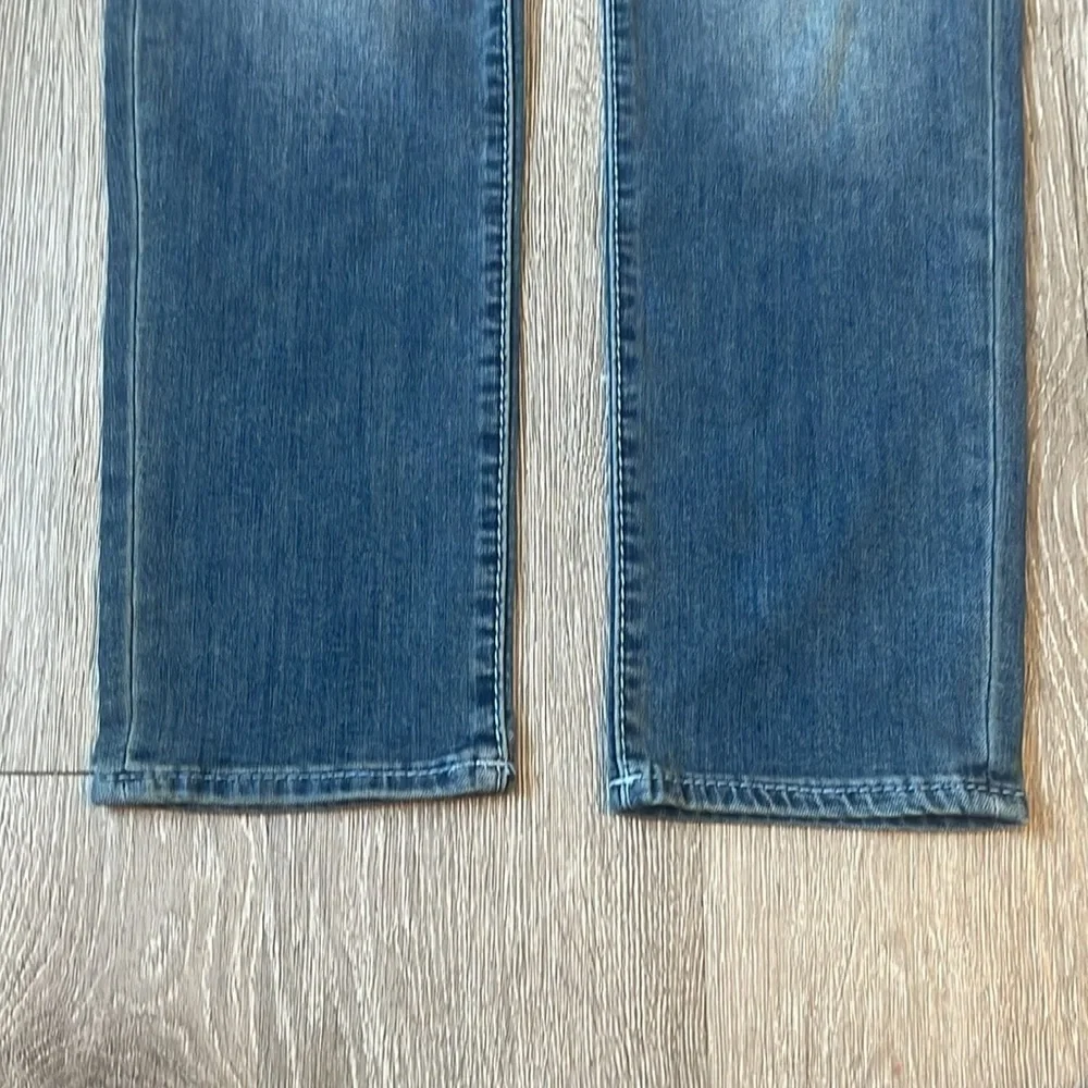 True Religion Rocco Relaxed Skinny Jean, men’s size 31 medium blue denim